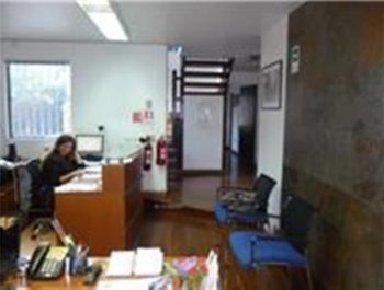 Arriendo casa-oficina