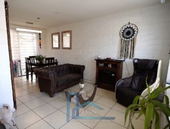 Cómoda Casa De Dos Pisos, Con Patio, Puente Alto Cómoda Casa De Dos Pisos, Con Patio, Puente Alto