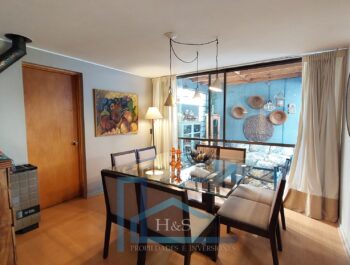 Vende Casa Aislada – En Condominio.