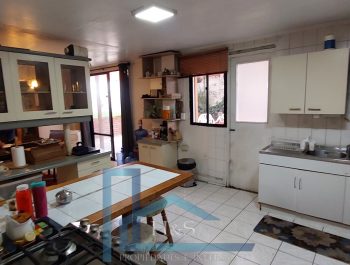 Venta Casa Peñalolén 4d-2b. Regularizada.