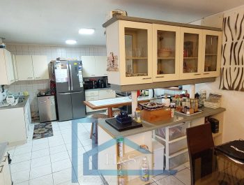 Venta Casa Peñalolén 4d-2b. Regularizada.