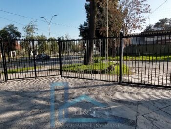 Casa Local Comercial – Arriendo En Las Condes